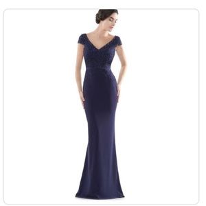 Rina Di Montella Portrait V-Neck Gown